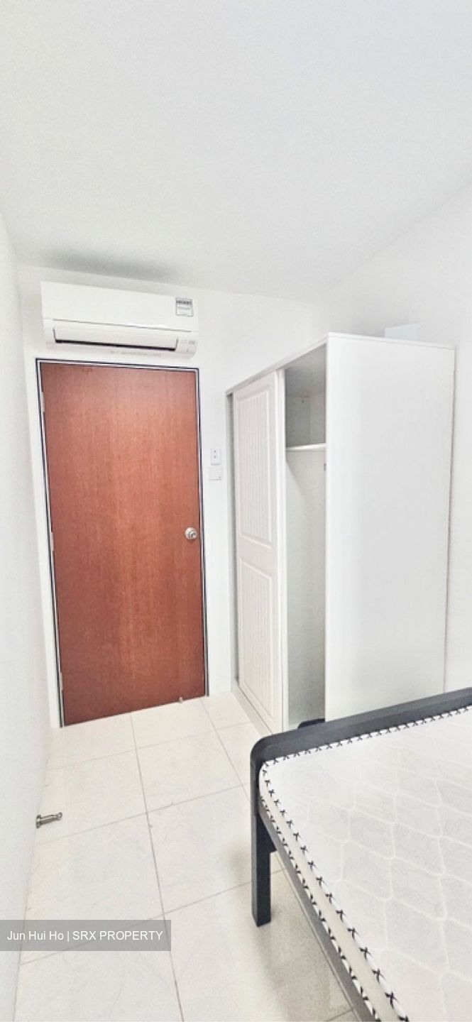 Melville Park (D18), Condominium #627539331